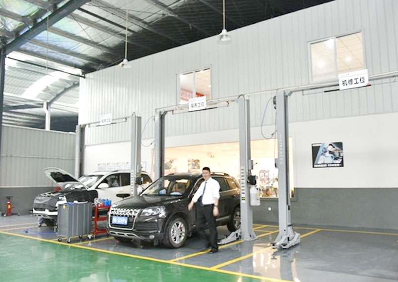 4S店的銷(xiāo)售經(jīng)理